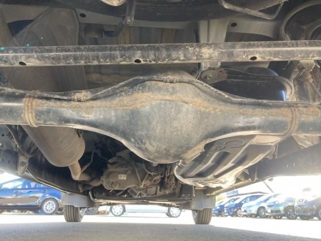 DAIHATSU HIJET CARGO 4WD 2019 Image 31