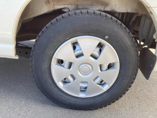 DAIHATSU HIJET CARGO 4WD 2019 Image 31