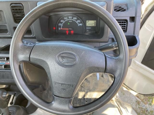 DAIHATSU HIJET TRUCK 2015 Image 31