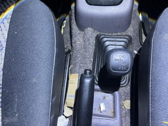 MITSUBISHI PAJERO MINI 4WD 1996 Image 31