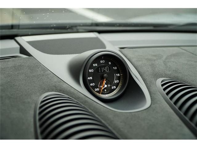 PORSCHE 718CAYMAN 2025 Image 31