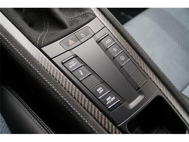 PORSCHE 718CAYMAN 2025 Image 31