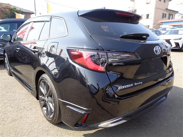 TOYOTA COROLLA TOURING HYBR 2024 Image 31