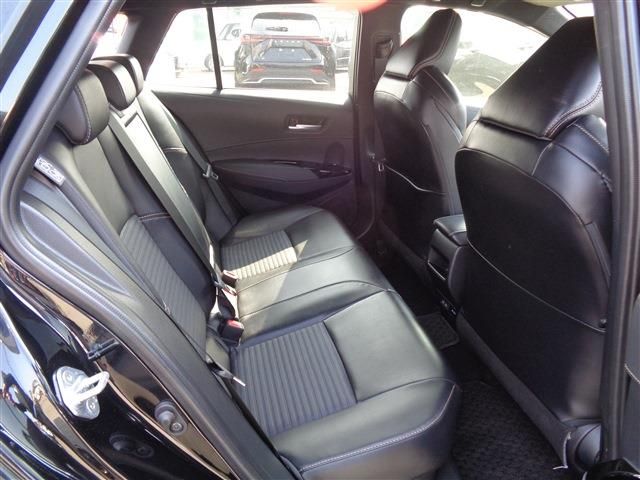 TOYOTA COROLLA TOURING HYBR 2024 Image 31