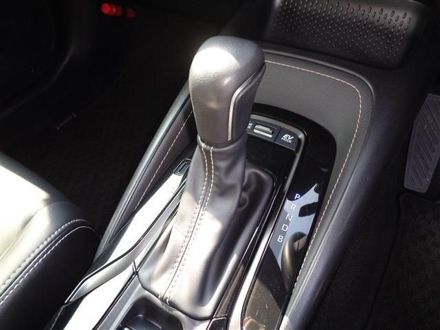 TOYOTA COROLLA TOURING HYBR 2024 Image 31