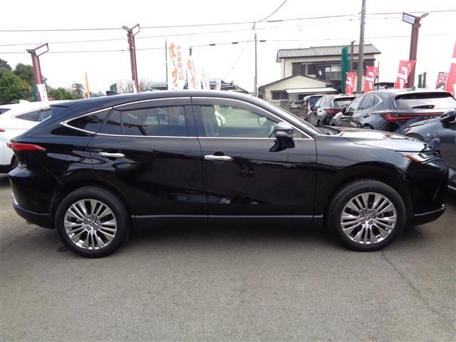 TOYOTA HARRIER HYBRID 2021 Image 31