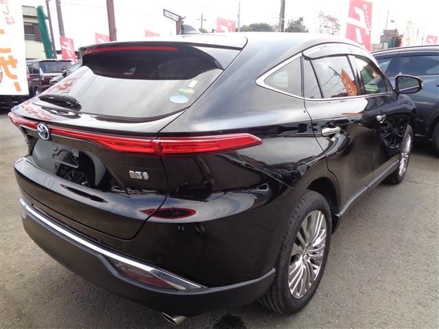 TOYOTA HARRIER HYBRID 2021 Image 31