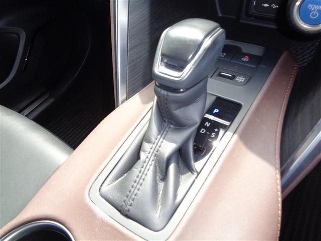 TOYOTA HARRIER HYBRID 2021 Image 31