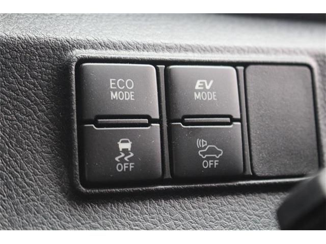 TOYOTA SIENTA HYBRID 2017 Image 31