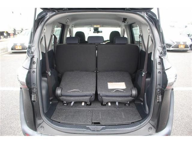 TOYOTA SIENTA HYBRID 2017 Image 31