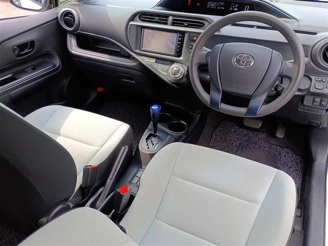 TOYOTA AQUA 2016 Image 31