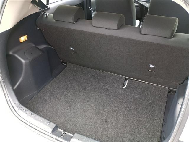 TOYOTA AQUA 2016 Image 31