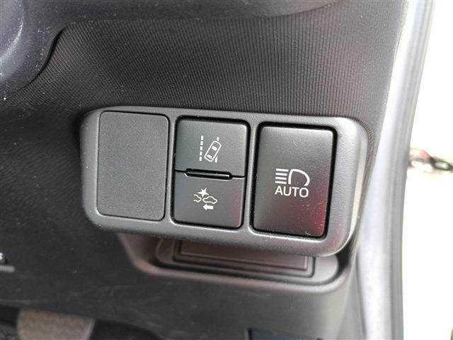 TOYOTA AQUA 2016 Image 31