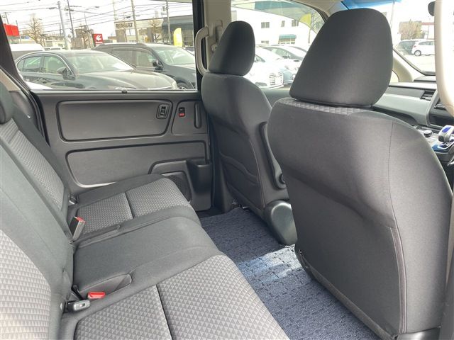 HONDA FREED PLUS HYBRID 4W 2018 Image 31