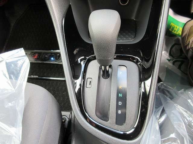 TOYOTA YARIS 2020 Image 31