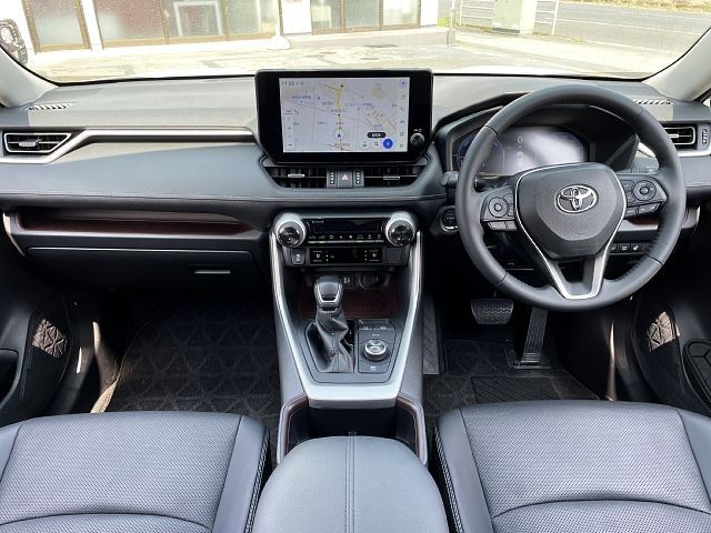 TOYOTA RAV4 HYBRID 4WD 2023 Image 31