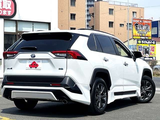TOYOTA RAV4 HYBRID 4WD 2023 Image 31
