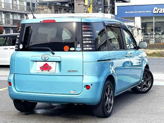 TOYOTA SIENTA 2005 Image 31