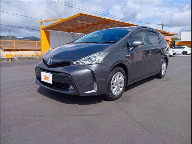 TOYOTA PRIUS ALPHA 2015 Image 31