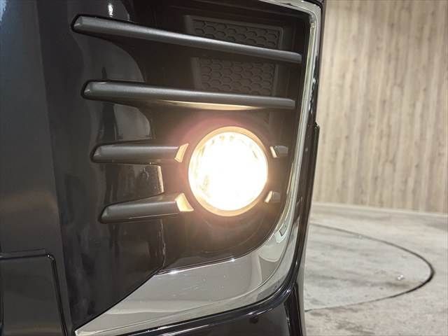 TOYOTA VOXY 2015 Image 31