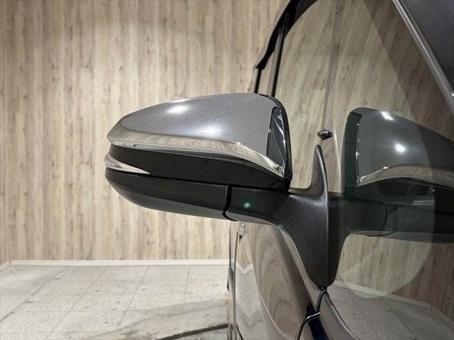 TOYOTA VOXY 2015 Image 31