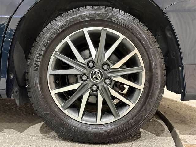 TOYOTA VOXY 2015 Image 31