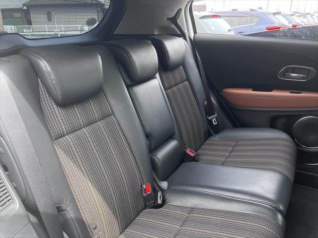 HONDA VEZEL HYBRID 2014 Image 31