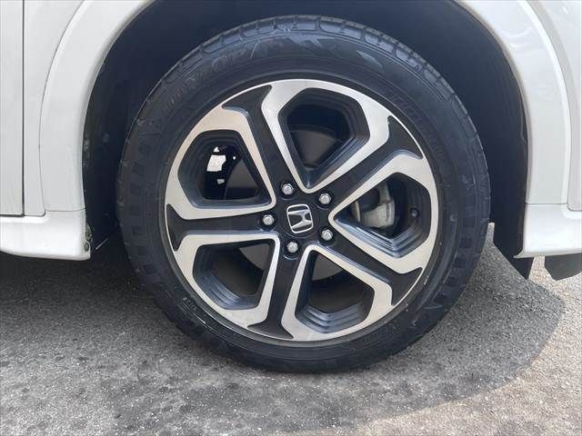 HONDA VEZEL HYBRID 2014 Image 31