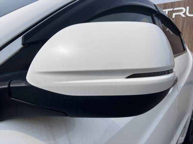 HONDA VEZEL HYBRID 2014 Image 31