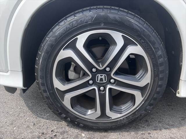 HONDA VEZEL HYBRID 2014 Image 31