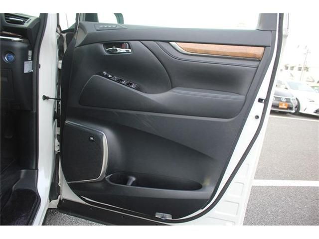 TOYOTA ALPHARD HYBRID 4WD 2015 Image 31