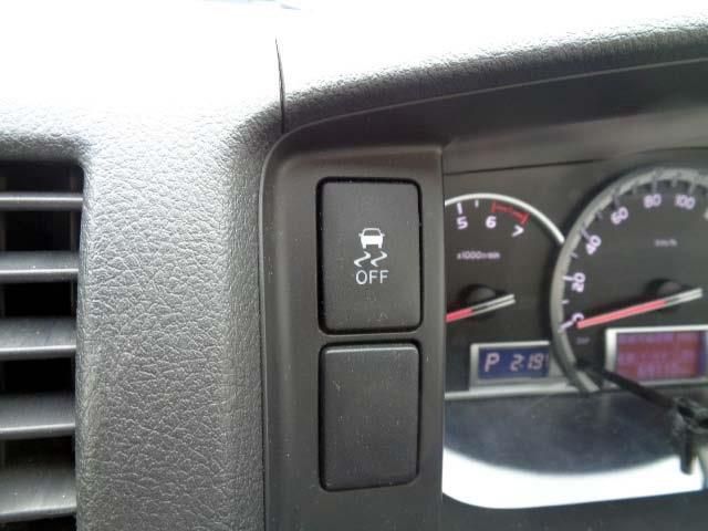 TOYOTA HIACE VAN 2WD 2020 Image 31