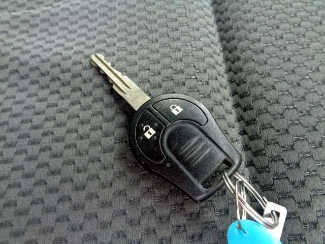 NISSAN NV350 CARAVAN 2017 Image 31