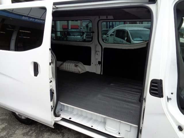 NISSAN NV350 CARAVAN 2017 Image 31
