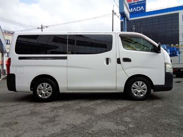 NISSAN NV350 CARAVAN 2017 Image 31