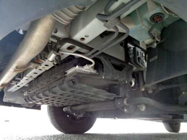 NISSAN NV350 CARAVAN 2017 Image 31