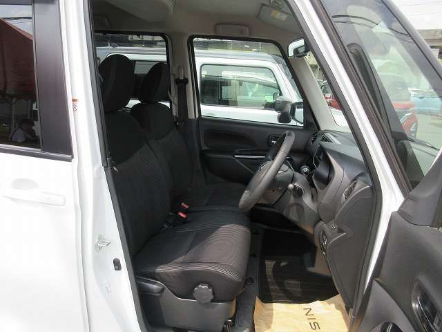 NISSAN DAYZ ROOX 2018 Image 31