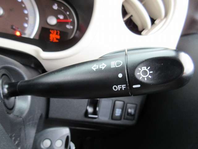 DAIHATSU MIRA COCOA 2015 Image 31