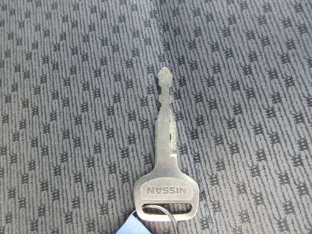 NISSAN NT100 CLIPPER 2017 Image 31