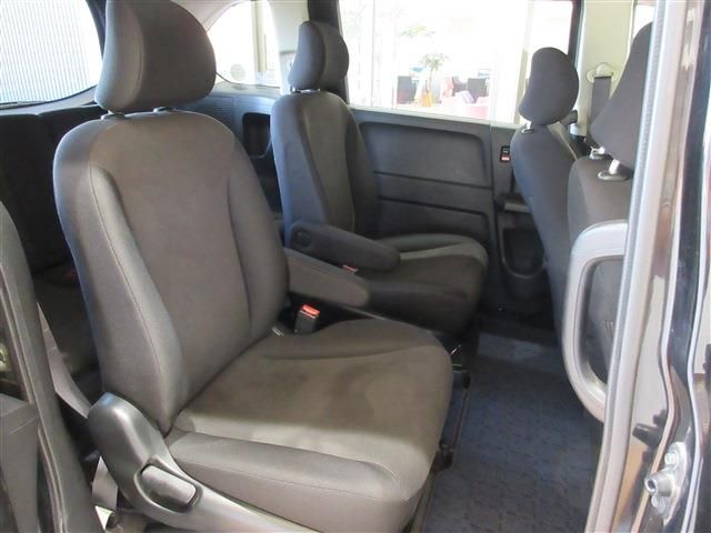HONDA FREED 2010 Image 31