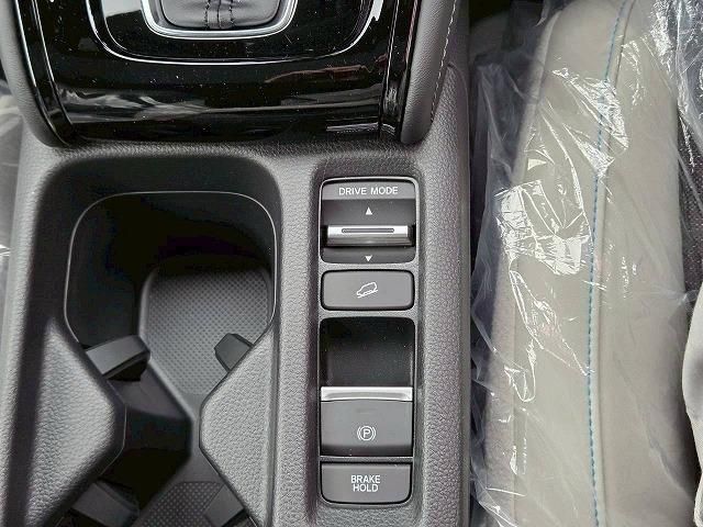 HONDA VEZEL E:HEV 2025 Image 31