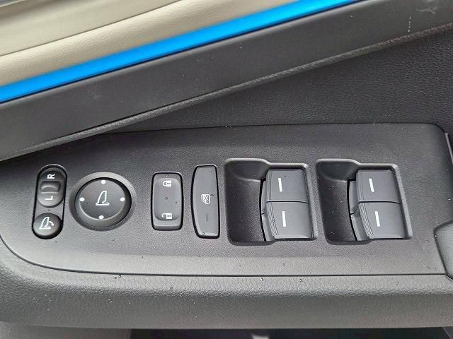 HONDA VEZEL E:HEV 2025 Image 31