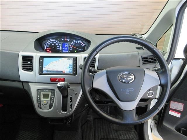 DAIHATSU MOVE CUSTOM 2011 Image 31