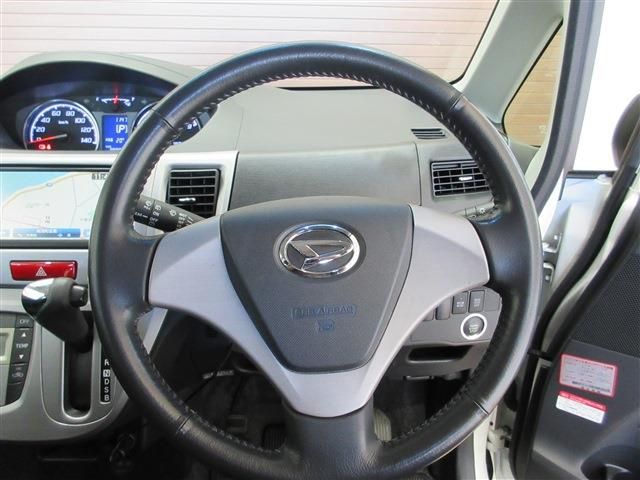 DAIHATSU MOVE CUSTOM 2011 Image 31