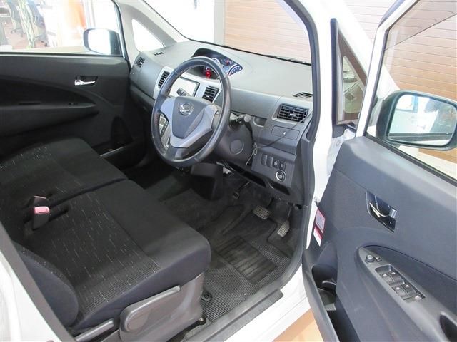 DAIHATSU MOVE CUSTOM 2011 Image 31