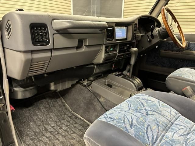 TOYOTA LANDCRUISER PRADO 1995 Image 31