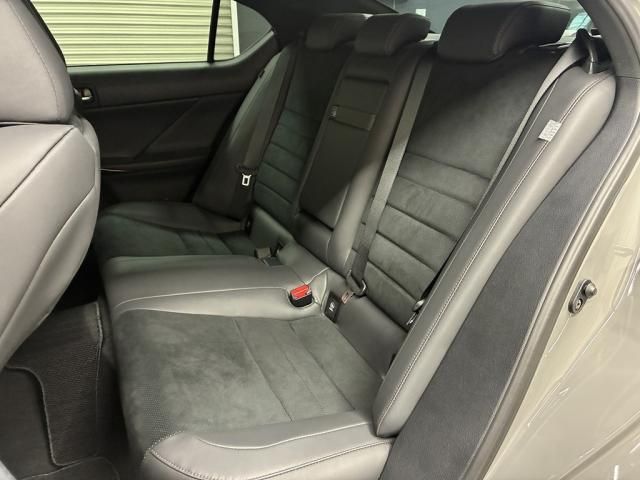 TOYOTA ＩＳ５００ 2022 Image 31