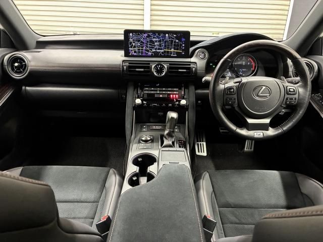 TOYOTA ＩＳ５００ 2022 Image 31