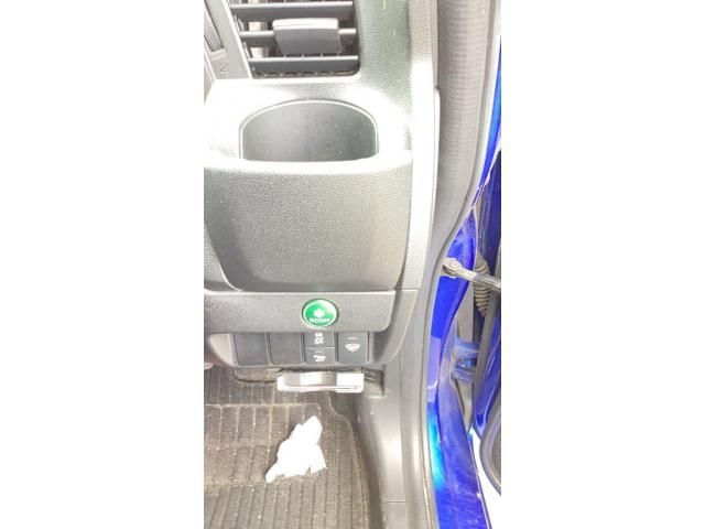 HONDA FIT HYBRID 2014 Image 31