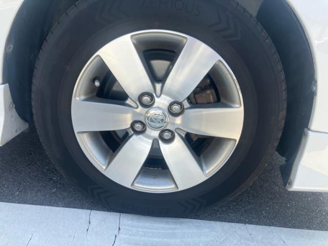 TOYOTA PORTE 2010 Image 31